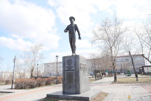 В Улан-Удэ назвали улицу в честь Героя России Алдара Цыденжапова В Улан-Удэ назвали улицу в честь Героя России Алдара Цыденжапова
