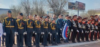 Митинги у памятников военной истории и бюстов Героев Советского Союза Митинги у памятников военной истории и бюстов Героев Советского Союза